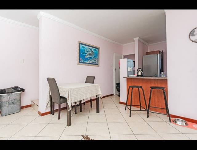 2 BEDROOM TOWNHOUSE FOR SALE IN HALFWAY GARDENS